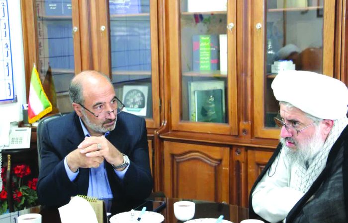 امام جمعه ملایر: دولتمردان خدمت صادقانه به مردم را سرلوحه کار خود قرار دهند