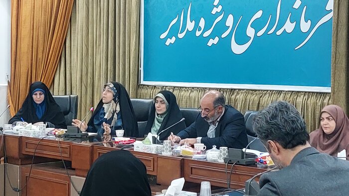 اختصاص ردیف اعتباری ویژه زنان روستایی و عشایری/هدفگذاری ایجاد ۵۰۰ روستا بازار