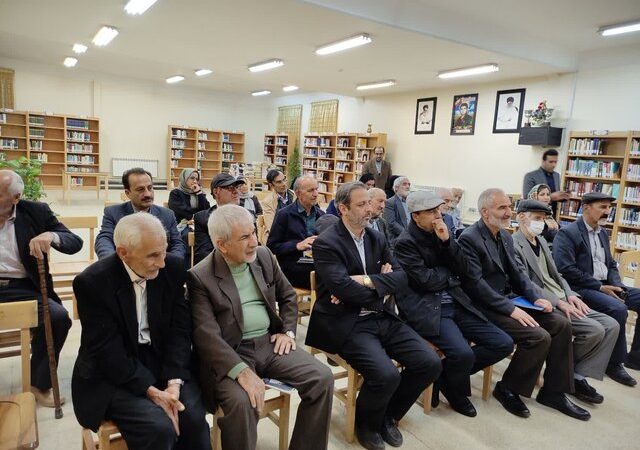 رئیس فرهنگ و ارشاد اسلامی شهرستان:«فرهنگ عامیانه مردمان ملایر» کتاب شاخص سال در ملایر شد