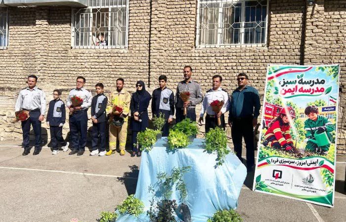 ترویج فرهنگ ایمنی و حفاظت از محیطزیست در مدارس ملایر